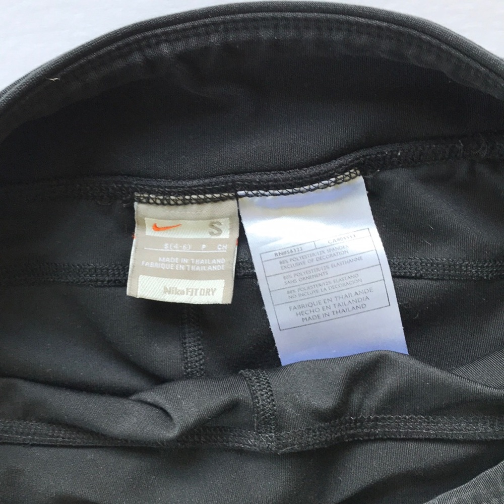 Nike FITory Nike Fit Black Work Out Capri Pants - Picture 4 of 6